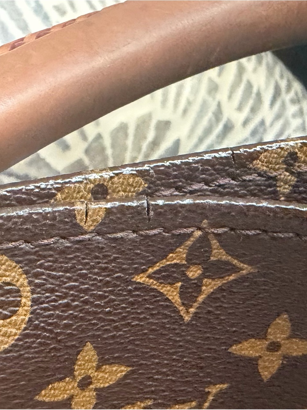 AUTHENTIC Louis Vuitton Artsy Monogram Canvas - Picture 12 of 16